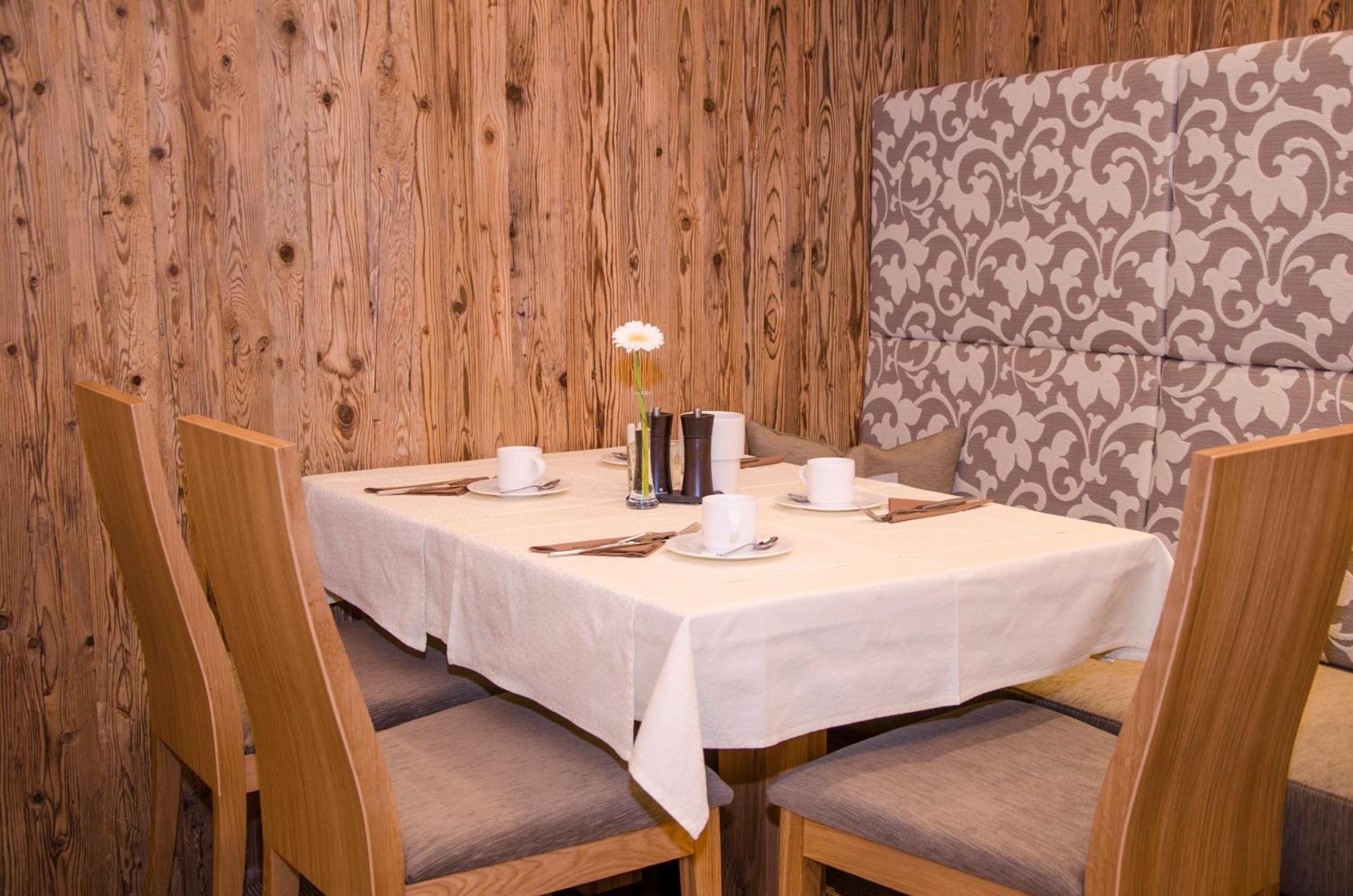 Hotel Garni Mirabell Ischgl Eksteriør bilde