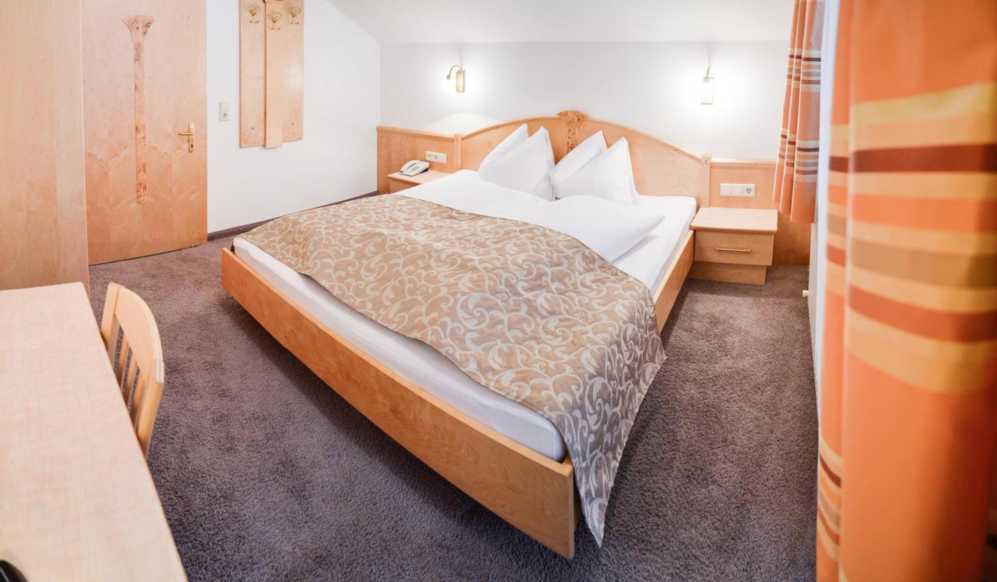 Hotel Garni Mirabell Ischgl Rom bilde