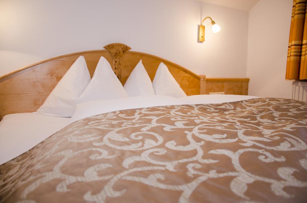 Hotel Garni Mirabell Ischgl Eksteriør bilde