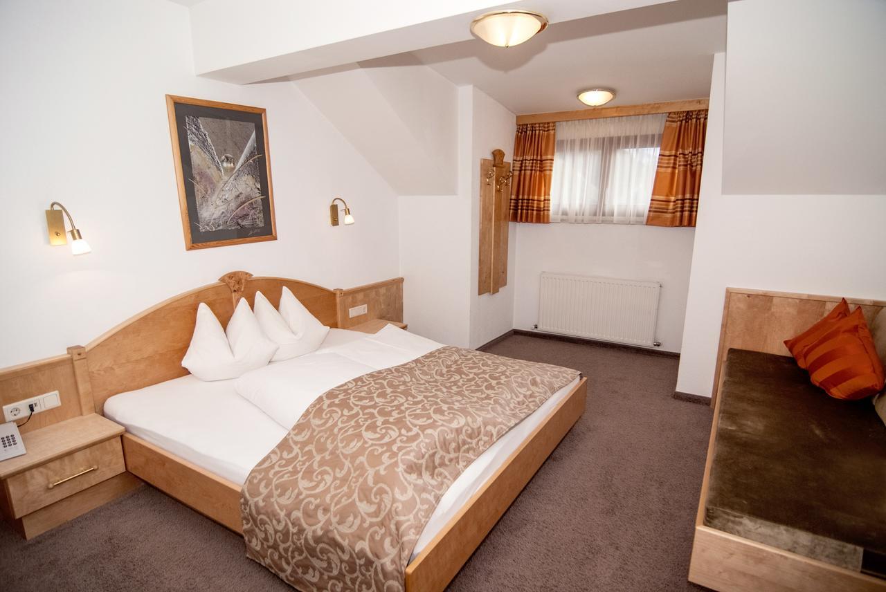 Hotel Garni Mirabell Ischgl Eksteriør bilde