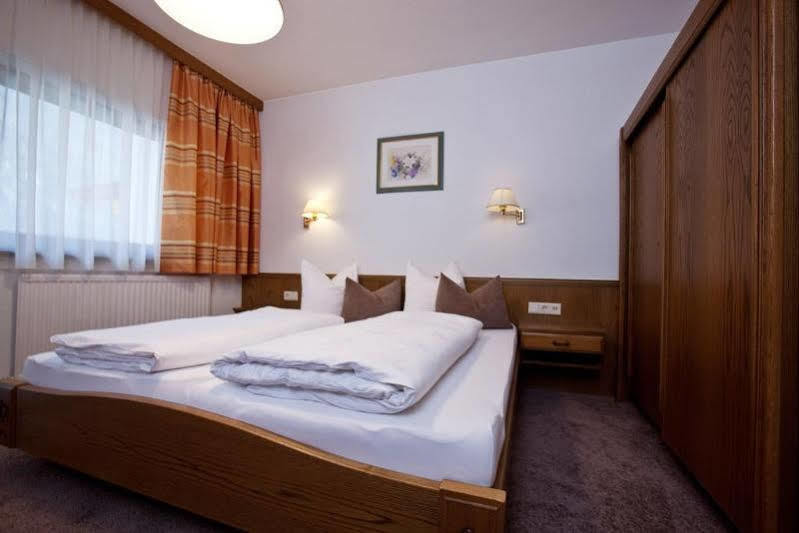 Hotel Garni Mirabell Ischgl Eksteriør bilde