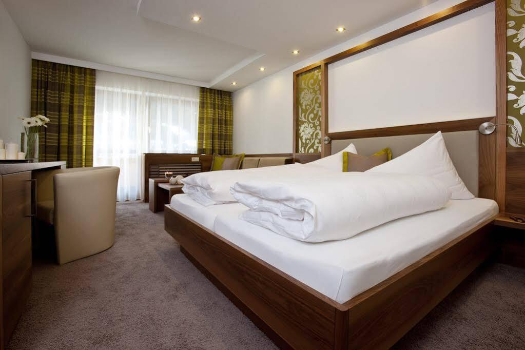 Hotel Garni Mirabell Ischgl Eksteriør bilde